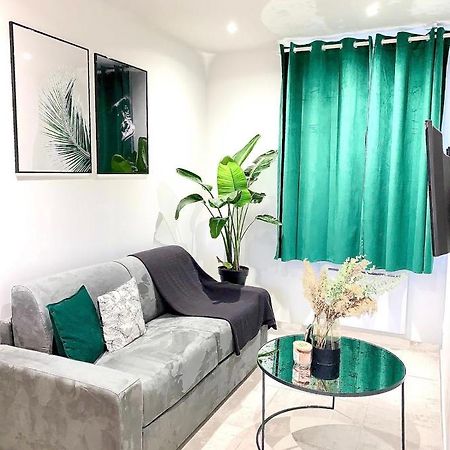 Appartamento Jungle garage privé netflix Saint-Etienne  Esterno foto